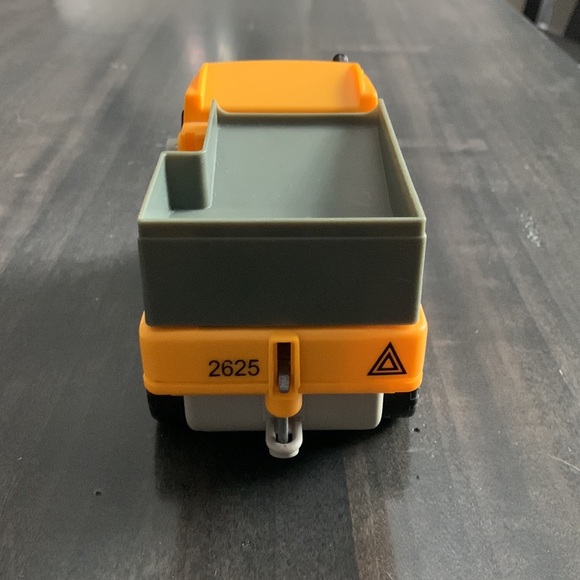 Rokenbok RC Front Loader/Dump Truck 04217 - Picture 4 of 15